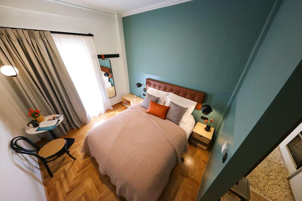 Couple's Getaway by GHH