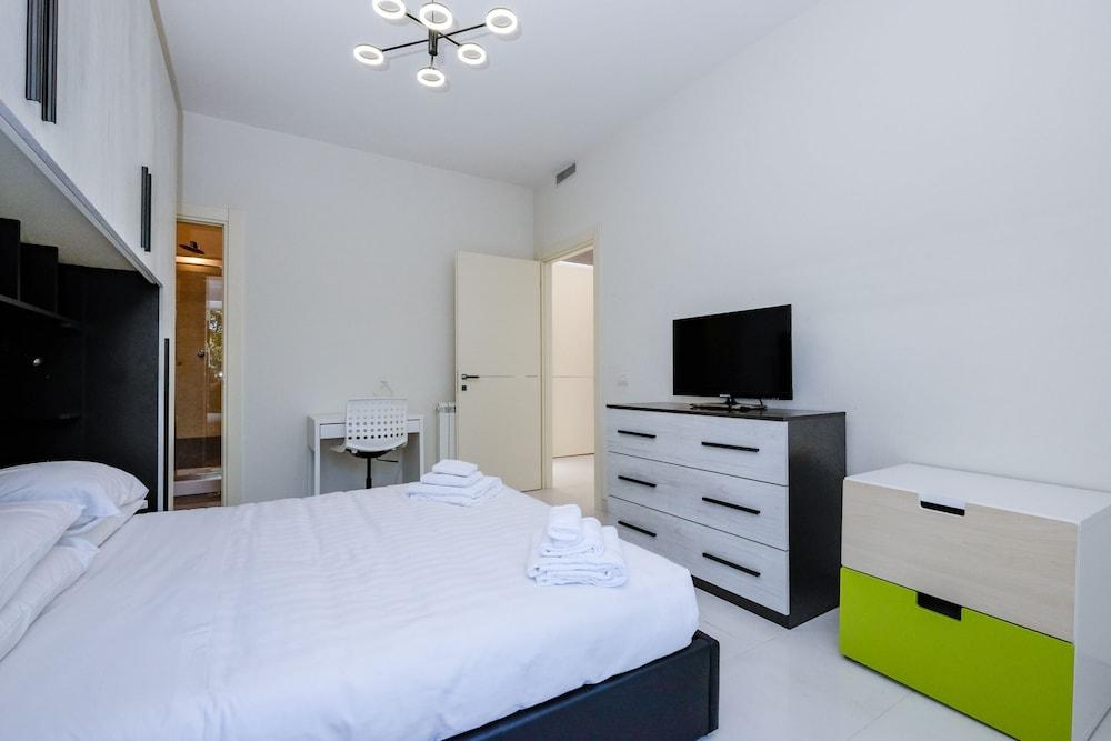 Your Trastevere Balcony