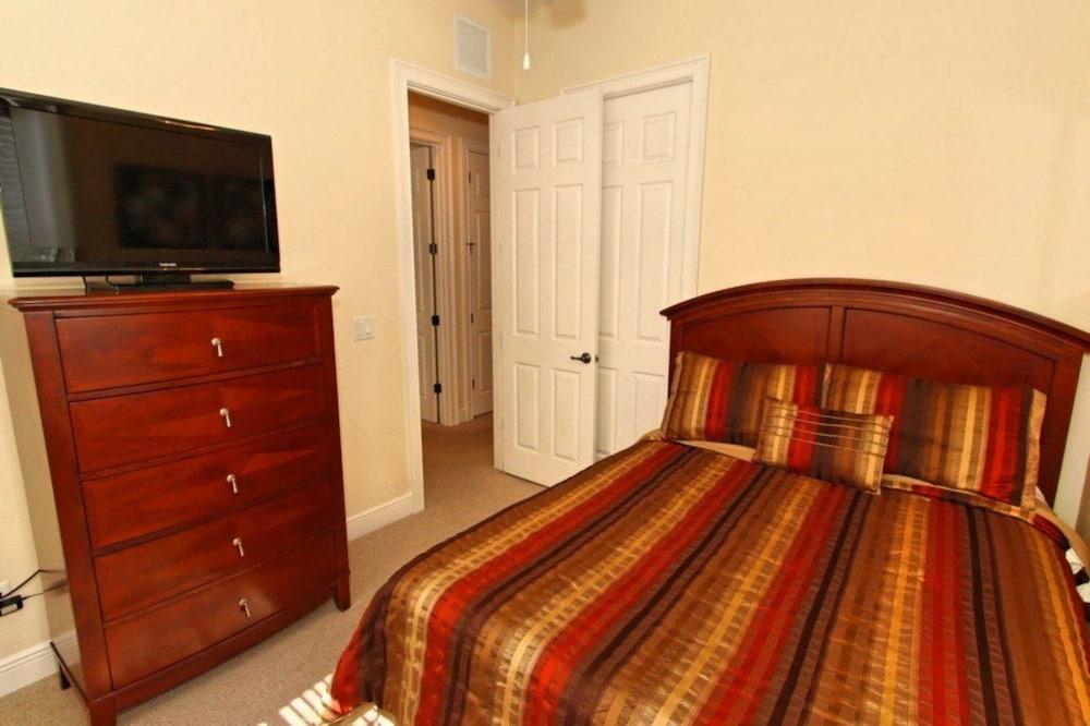 Villa in Reunion Resort 1315