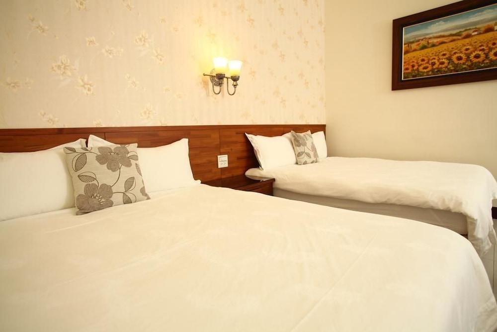 When the Swallow Flying B&B