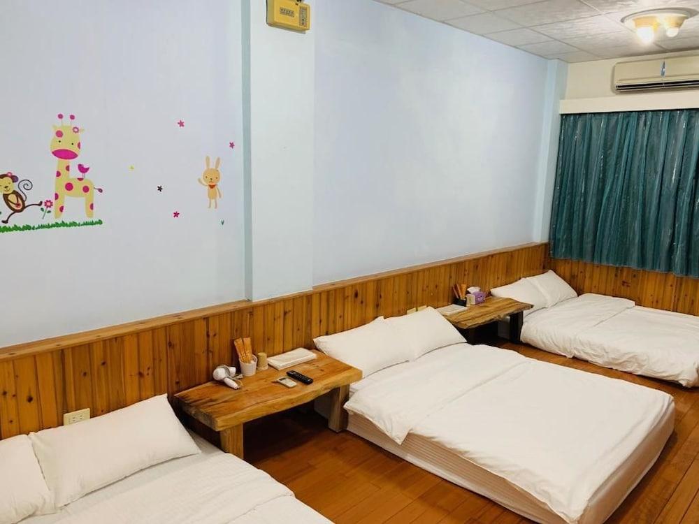 Hualien J Guesthouse