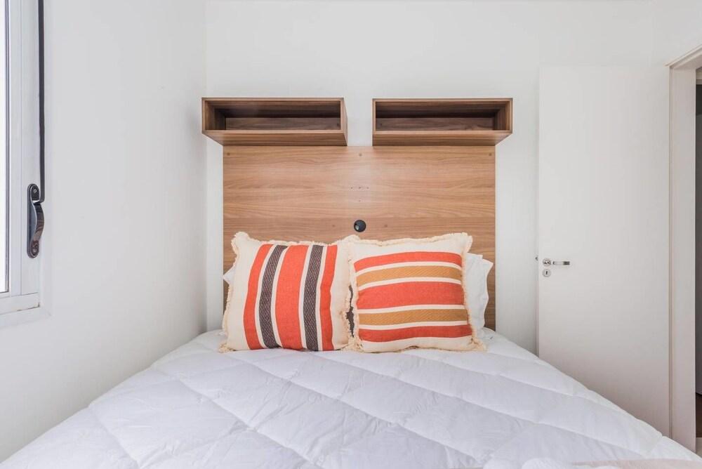 B.Homy Anhembi - Excellent location AB132A