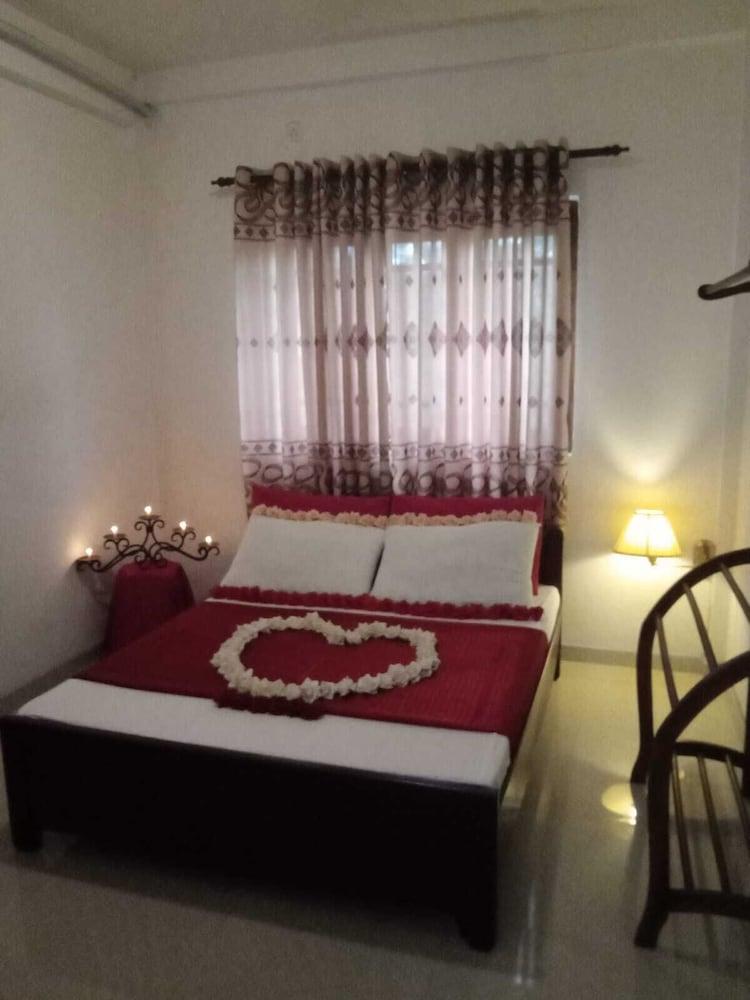 White House Holiday Home