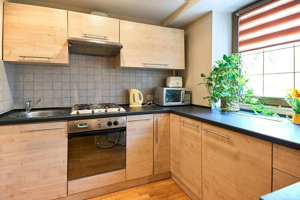 Home-Hotel Mechnikova 7