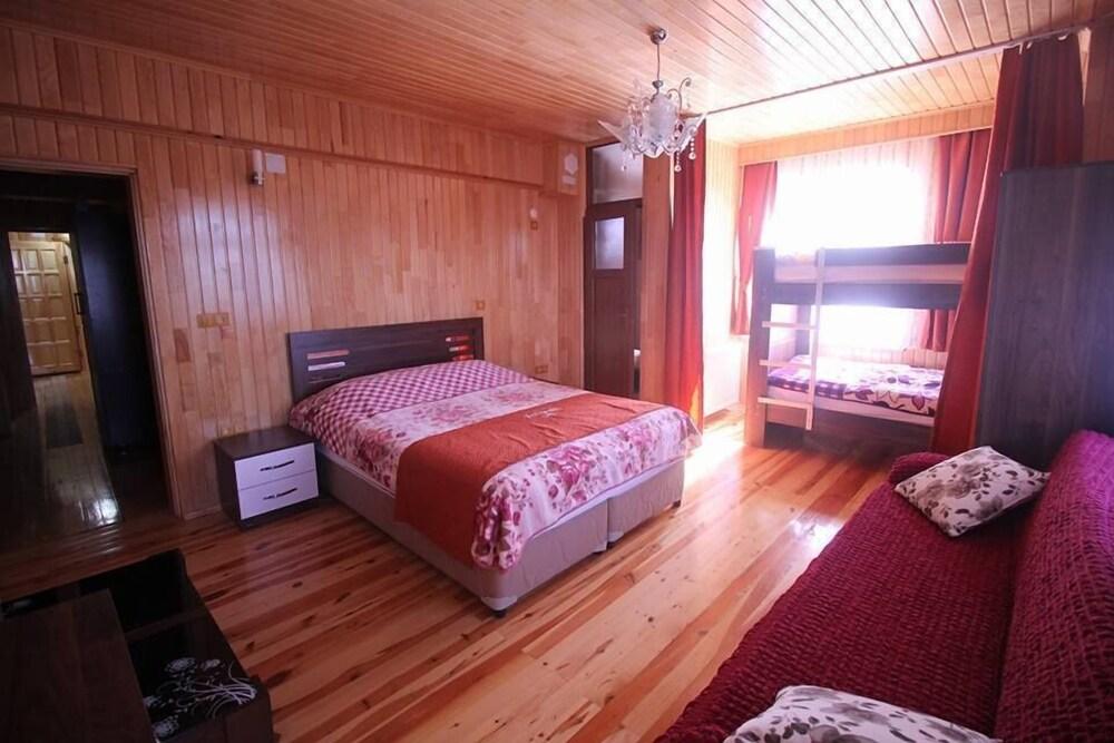 Multat Karakaya Hotel