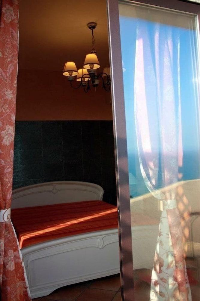 La Collina Sul Mare B&B