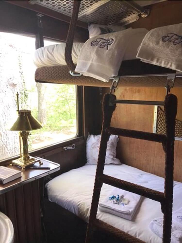 Hotel Restaurant Train des Reves