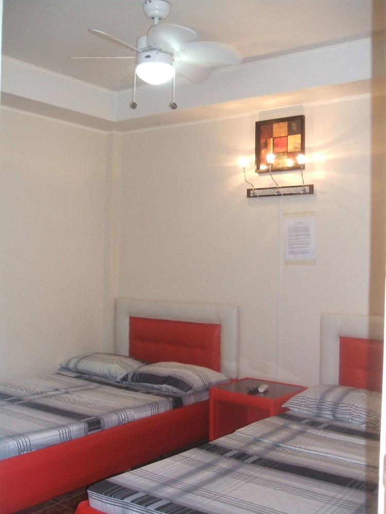 Pundaquit Luxury Resort