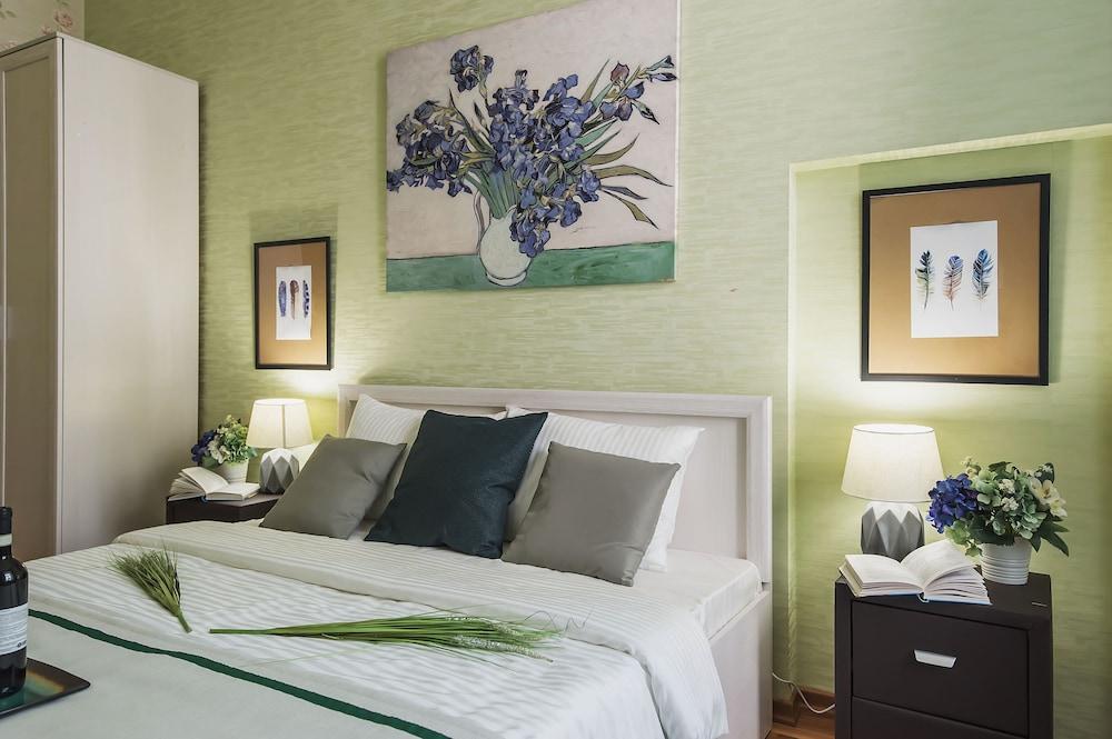 GM Apartment Serafimovicha 2 - 88