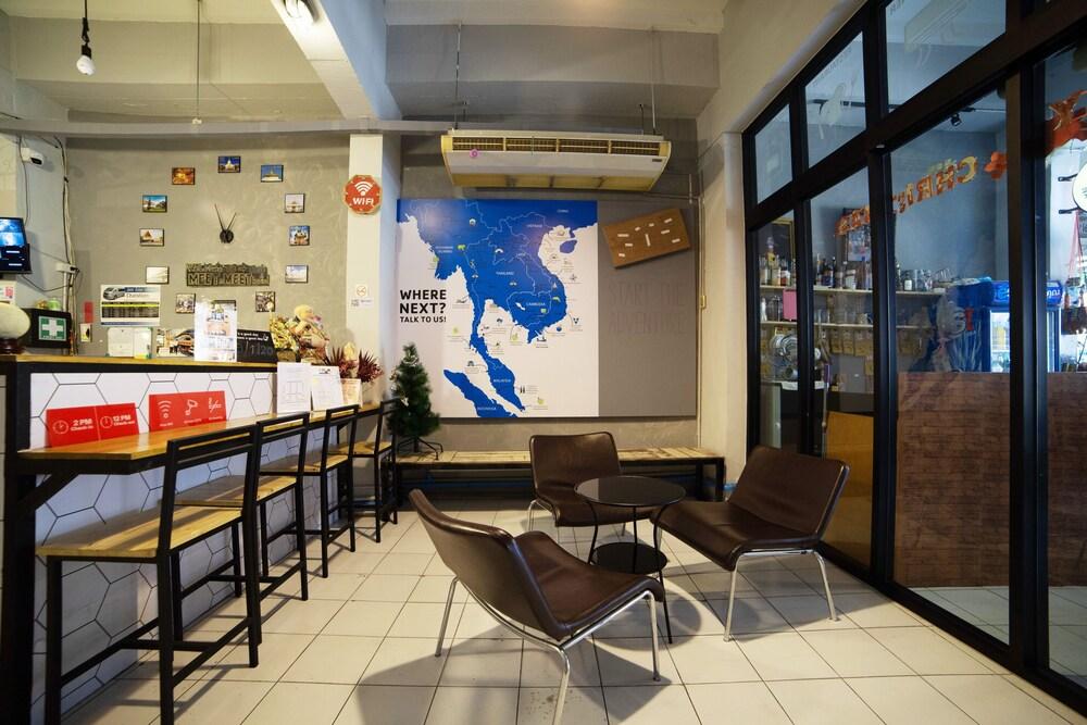 OYO 532 Meet & Meet Hostel