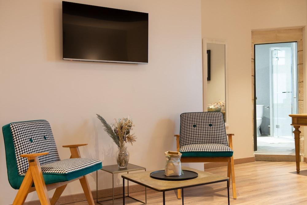 Le Château de Bernesq