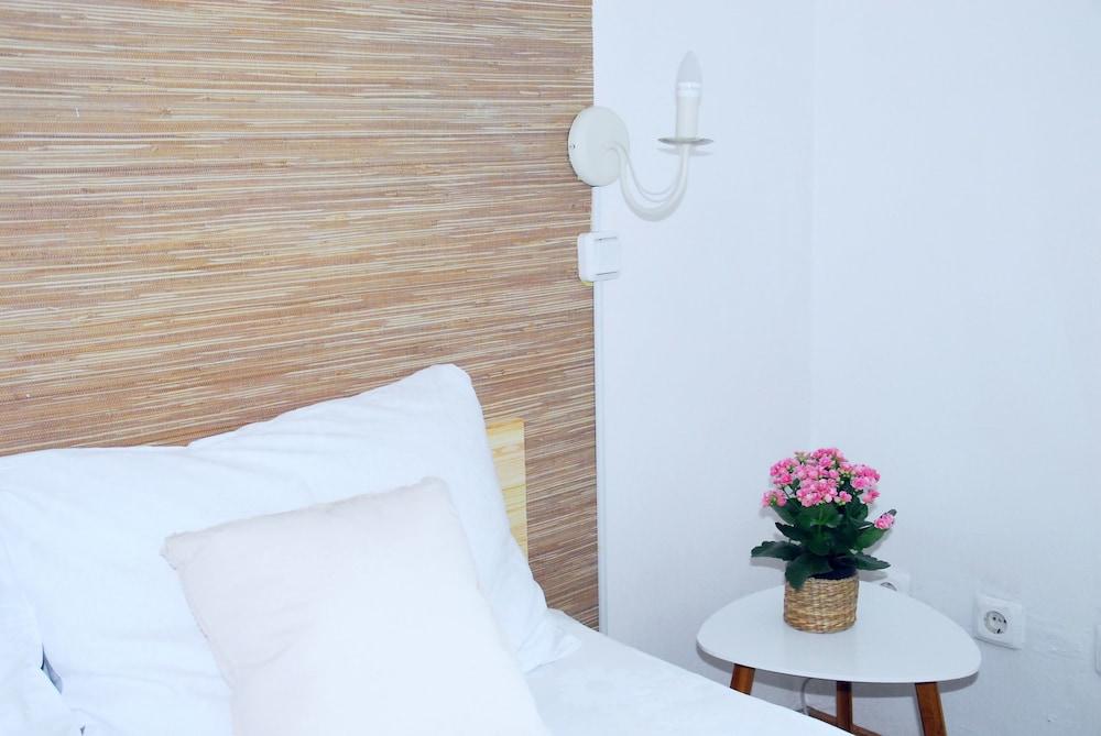 Mini-hotel Maison Blanche Kyiv