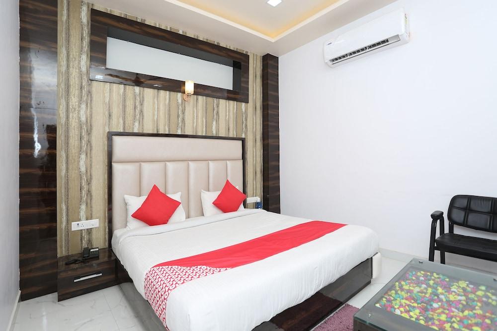 OYO 42965 Hotel The Marvellous