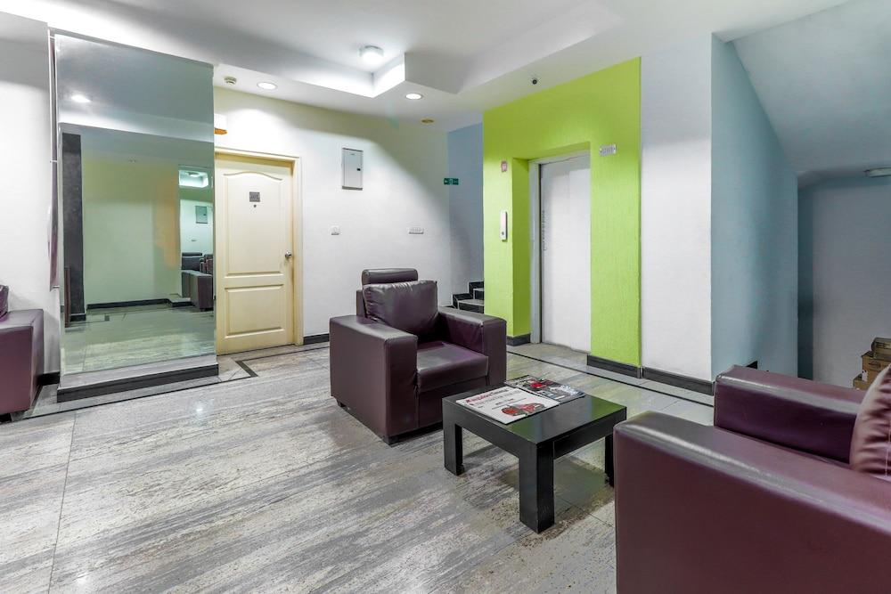 Capital O 46356 White Mg