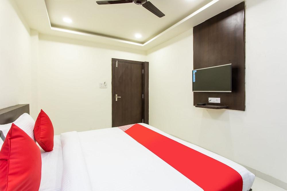 Collection O 23058 Hotel Aditya Regency