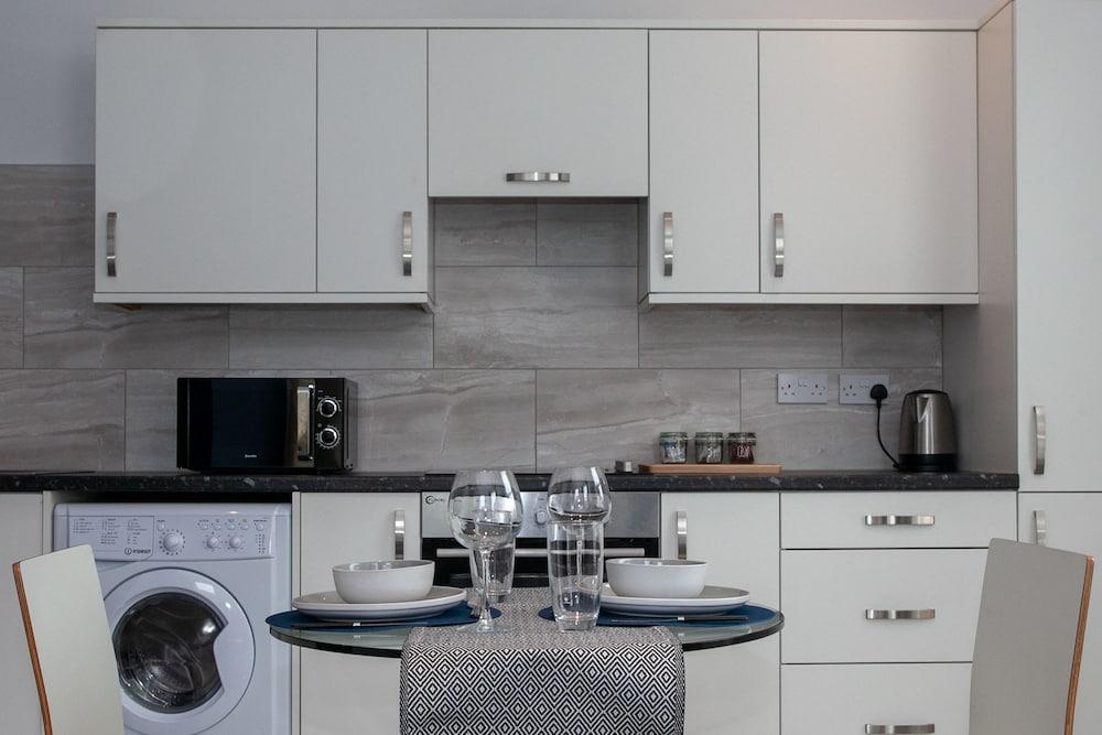 Cross St Boutique Apartment