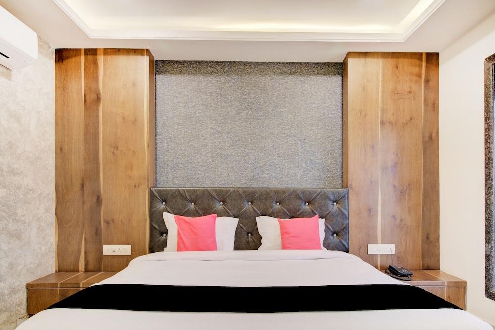 Capital O 44207 Hotel Krishnaraj