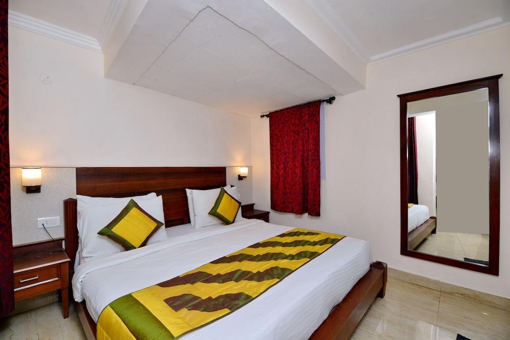 Hotel Aroma Nainital