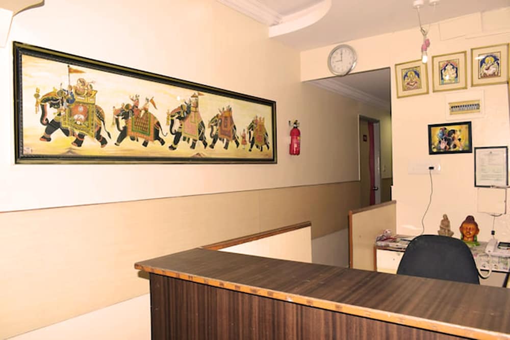 Hotel Vasavi Residency