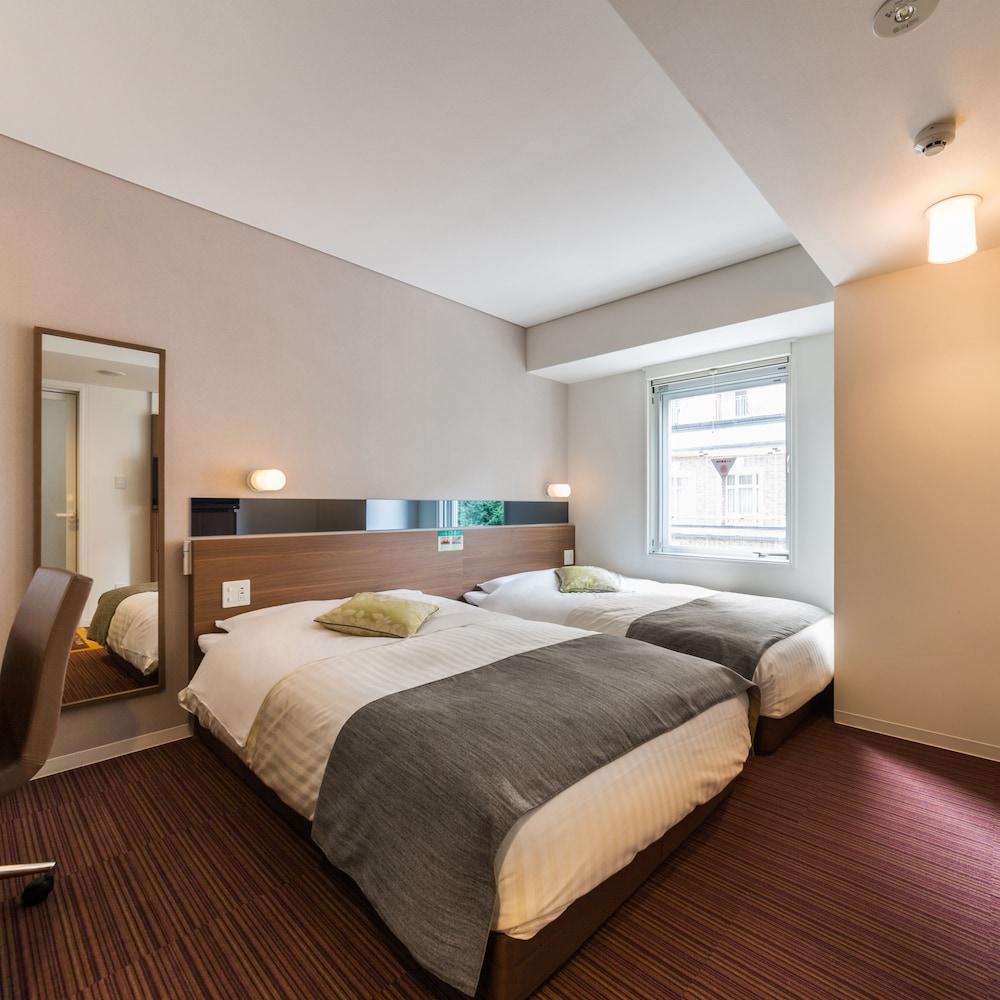 Super Hotel Premier Hakata Station