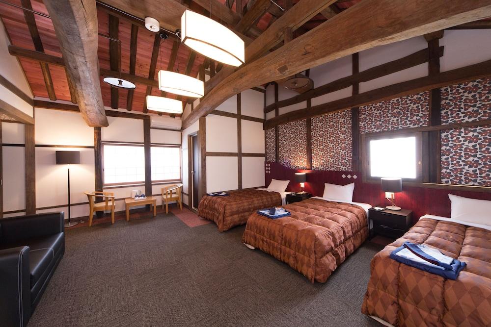 Yakageya, Inn & Suites