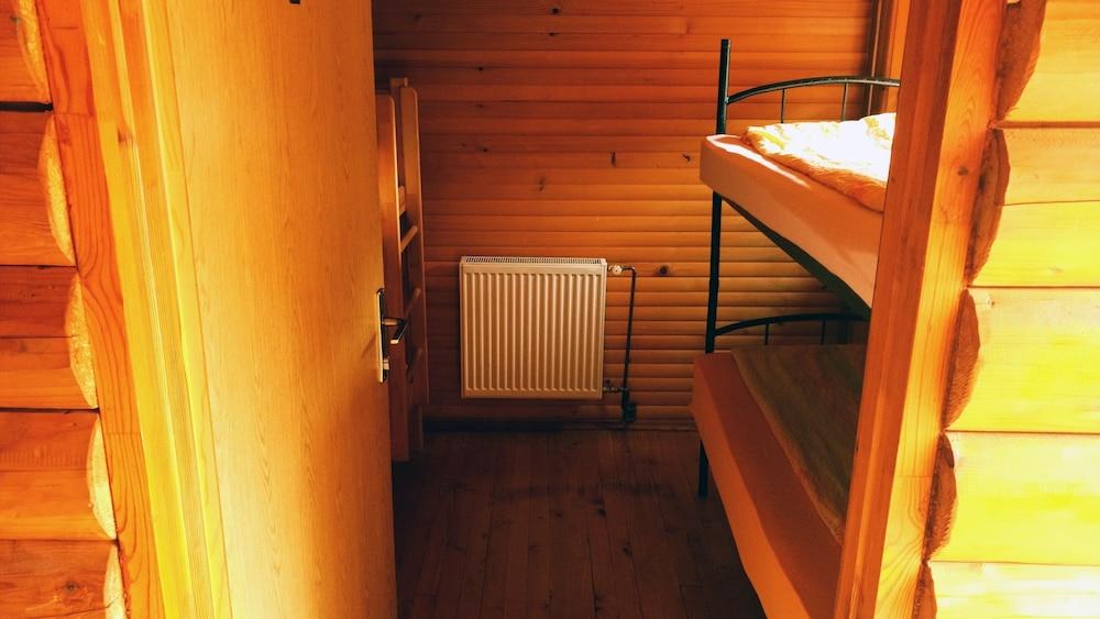 Dzajica Buk Rooms - Hostel