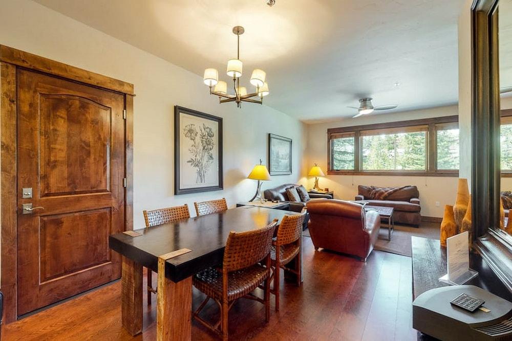 Luxury 2 Bedroom Ski in, Ski out Condo in Breckenridge with Shared Pool, Hot Tub, Arcade, and Bar