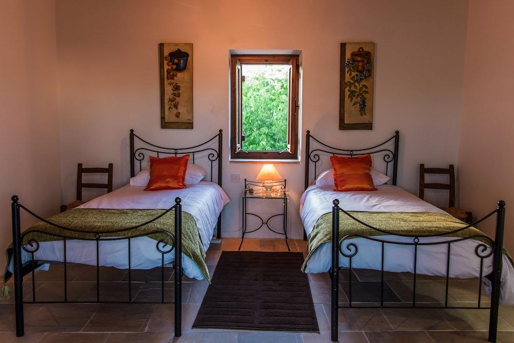 Estia Anogaia Cottage