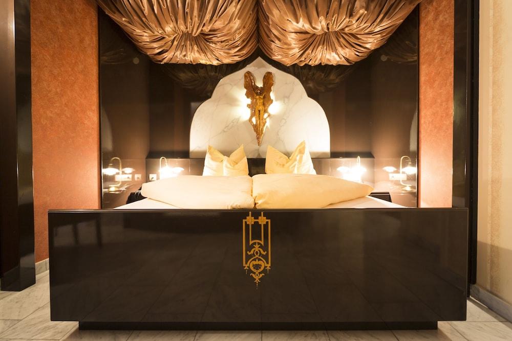 Schlosshotel Lacknerhof