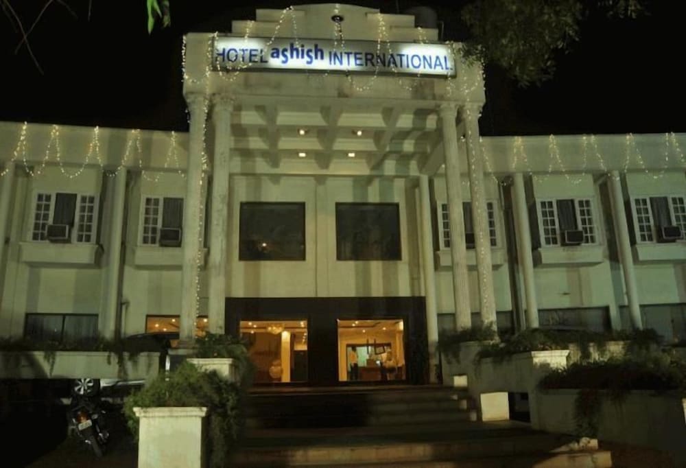 Hotel Ashish International