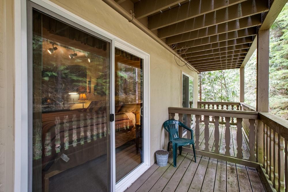 46SLL - Convenient - Economical - WiFi - Sleeps 2