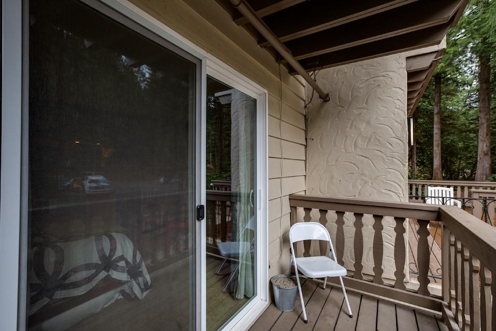 37SLL - Economical - Convenient - Kitchenette - Sleeps 2