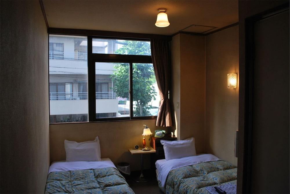 Business Hotel Nakayama