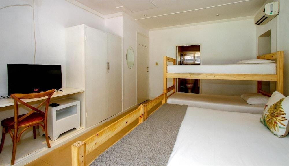 Umhlanga Backpackers