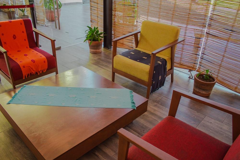 Hotel Rancho Tabachines