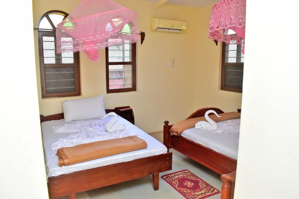 Funguni Palace Hotel