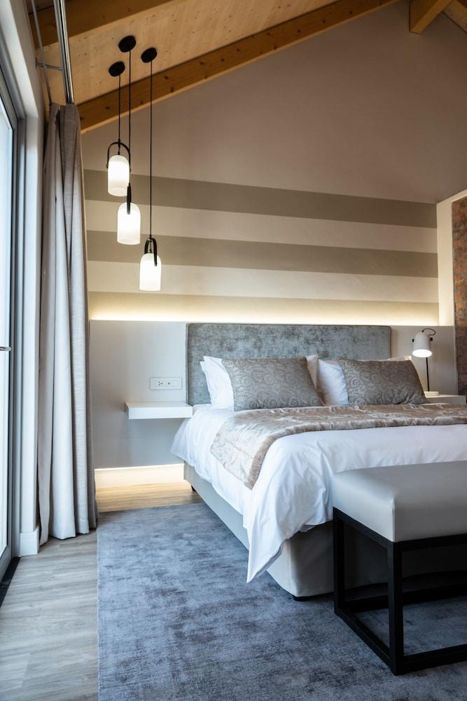 The Windhoek Luxury Suites