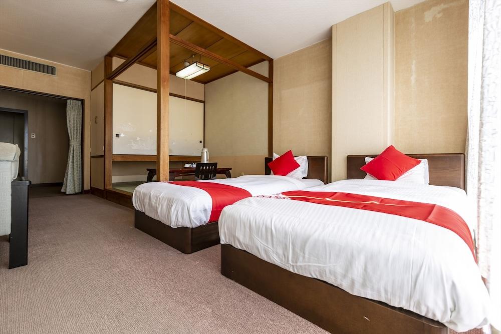 Kitaguni Grand Hotel