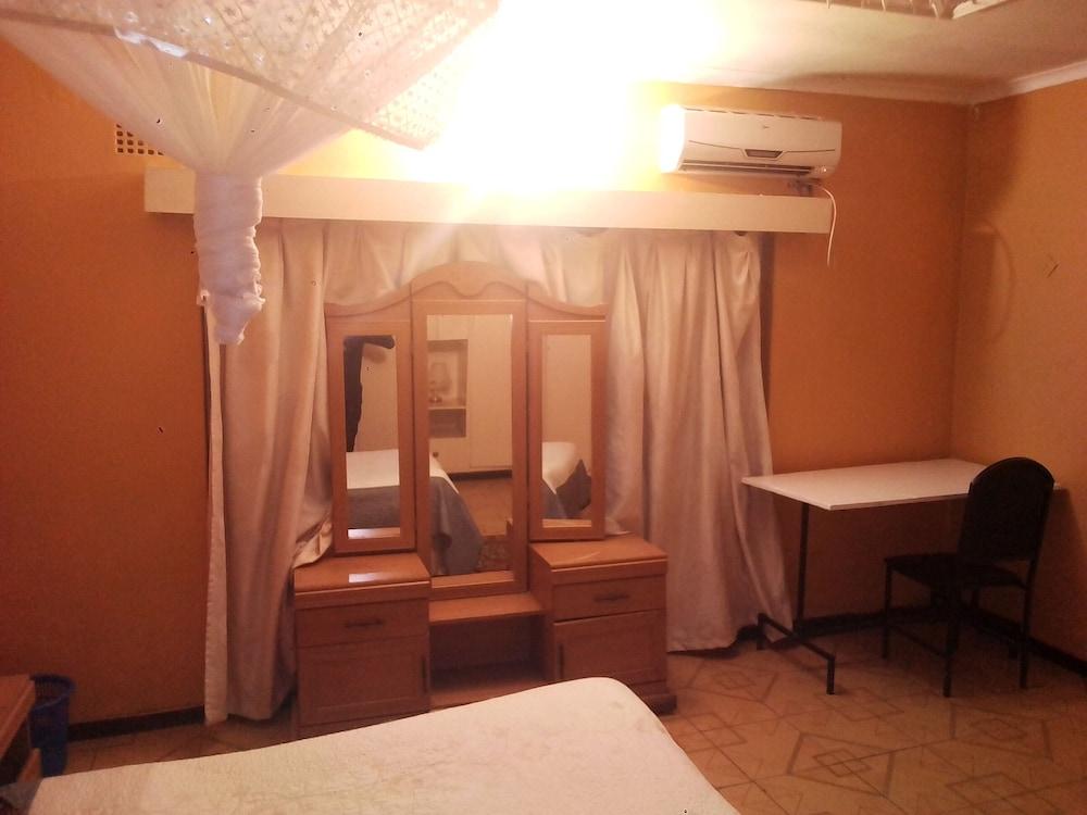 Philadephia Guest House