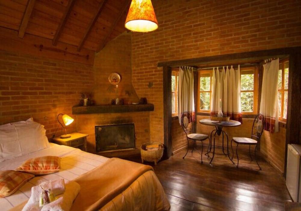 Canto da Lua Chalés e Apiário