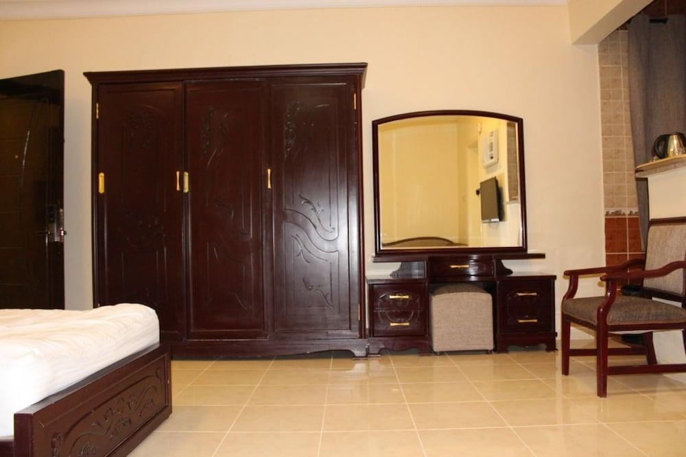 Dar Al Zahib Furnished Units