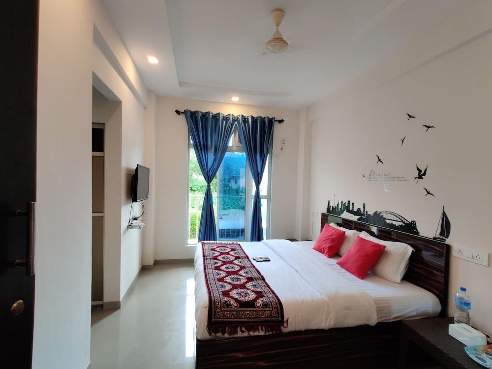 Janavi Resort -Matheran