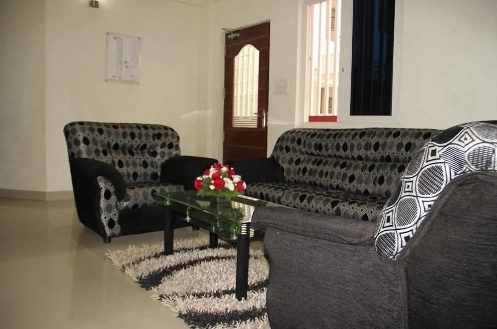 Hotel Highsky - Outer Ring Road