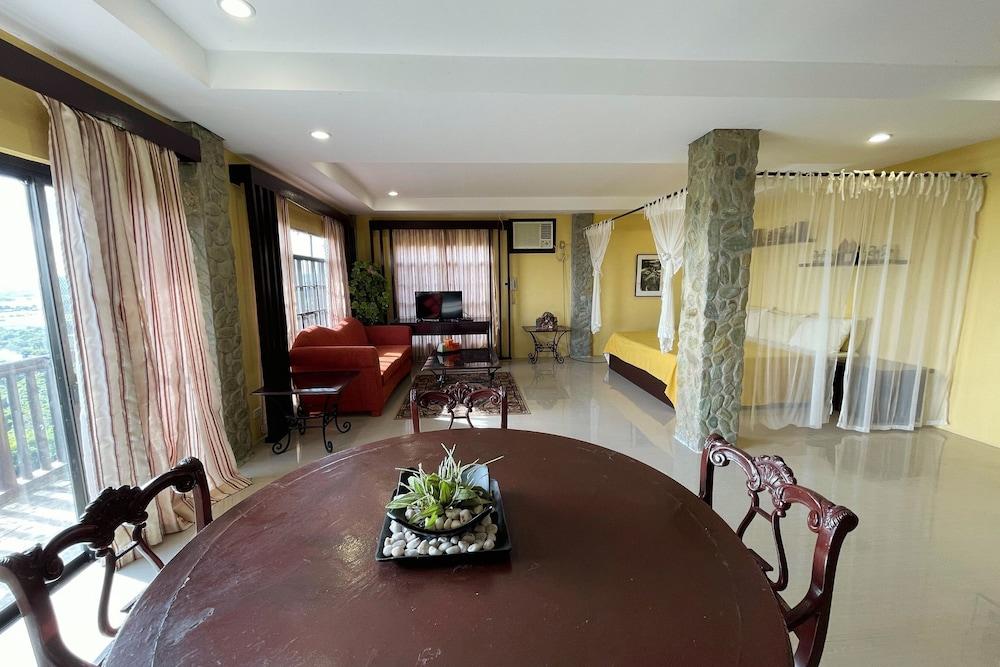 Punta de Fabian powered by Cocotel