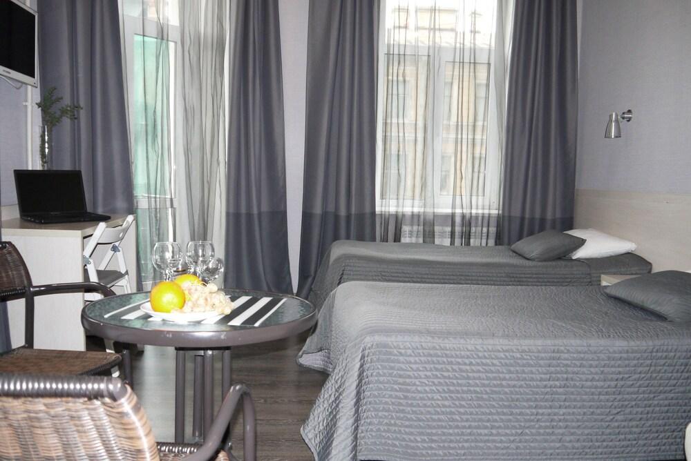 Atmosphera na Bolshom 25