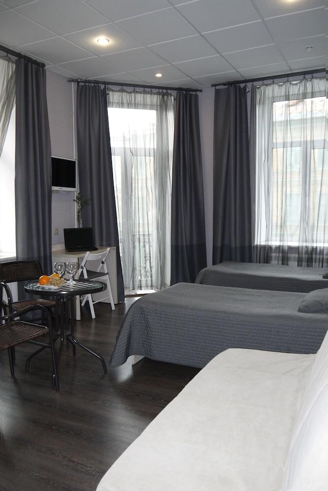 Atmosphera na Bolshom 25