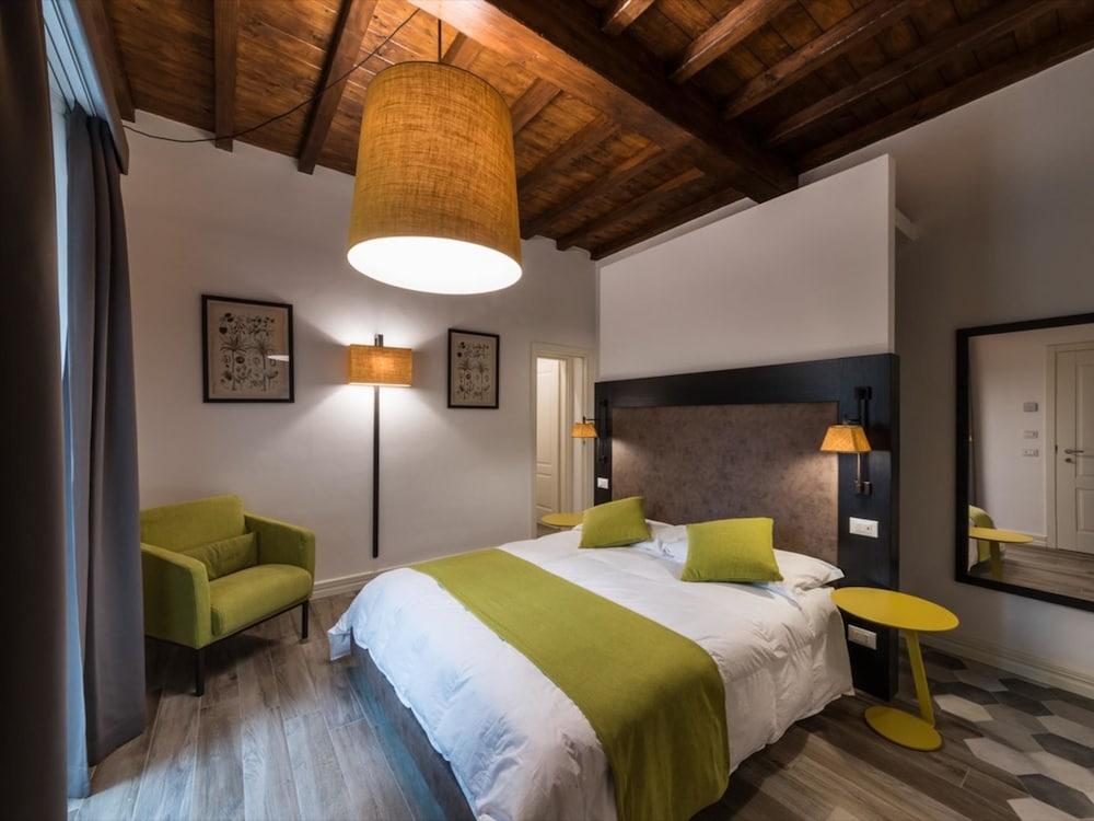 Panisperna Apartment 2