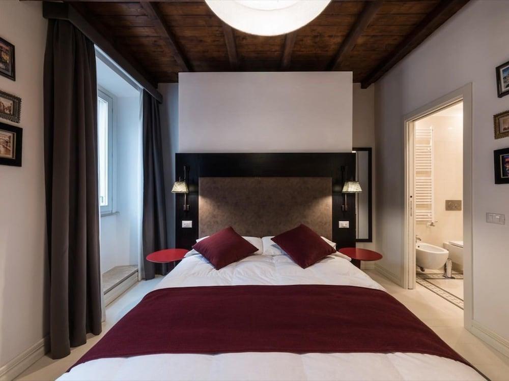 Panisperna Apartment 3