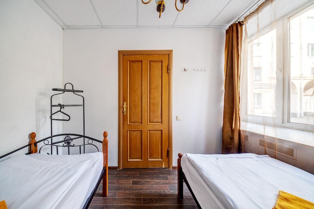 Leninskiy 23 - hostel