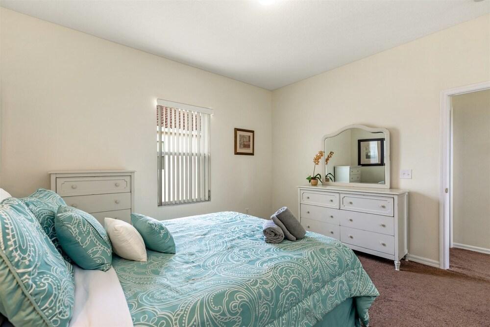 Large 5 bed Villa With Private Pool and spa - 459